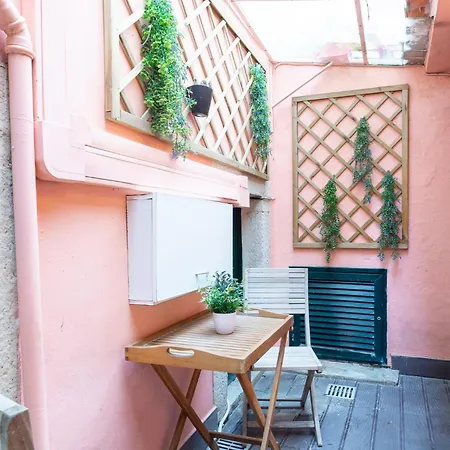 Camoes Lounge W/courtyard * Лиссабон