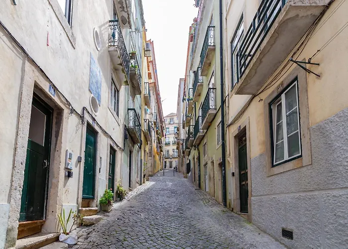 شقة Camoes Lounge W/courtyard Lisboa